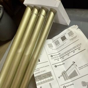 Luxurious Gold Curtain Rod Set